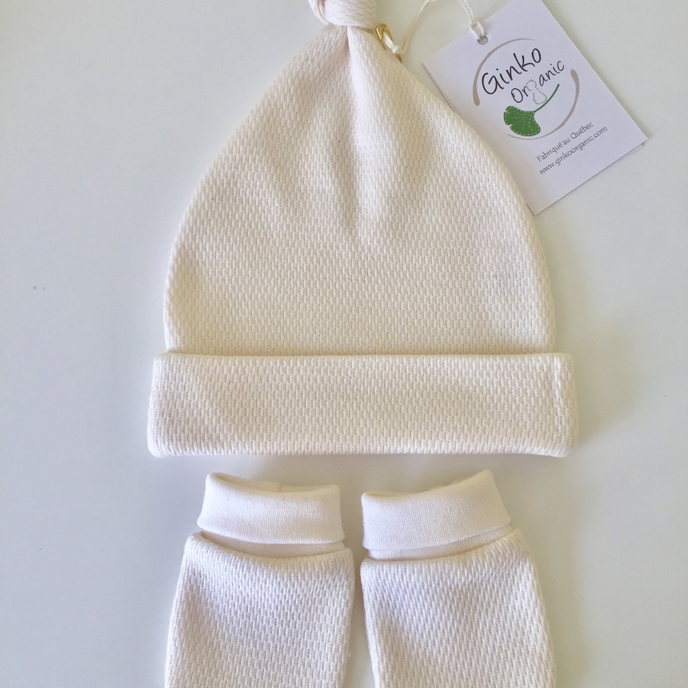 Baby Hat and Mittens, Organic Cotton knit, 0-3 months, natural